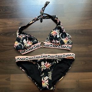 White House black Market tropical floral bikini